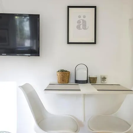 New Renovated Cozy Centric Barcelona